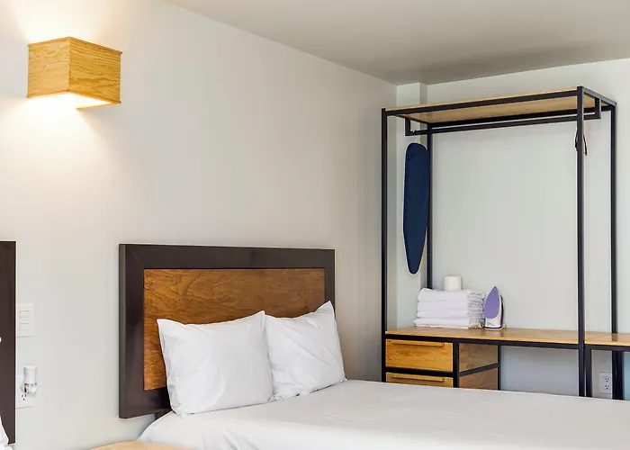 Zirahuen By Homirent Aparthotel 3*