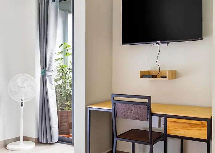 Aparthotel Zirahuen By Homirent 3*