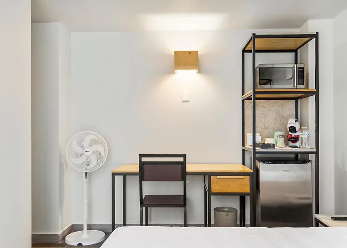 Aparthotel Zirahuen By Homirent 3*
